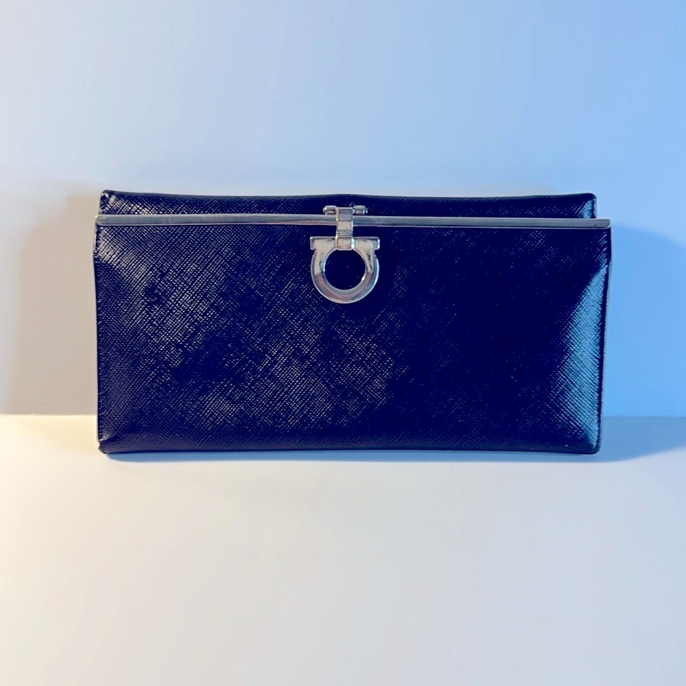 Salvatore Ferragamo Gancio continental wallet on chain Gancini saffiano leather